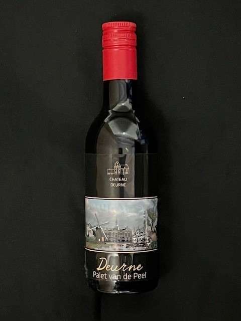 Kleintje wijn wit etiket deurne palet van de peel of drankje uit deurne